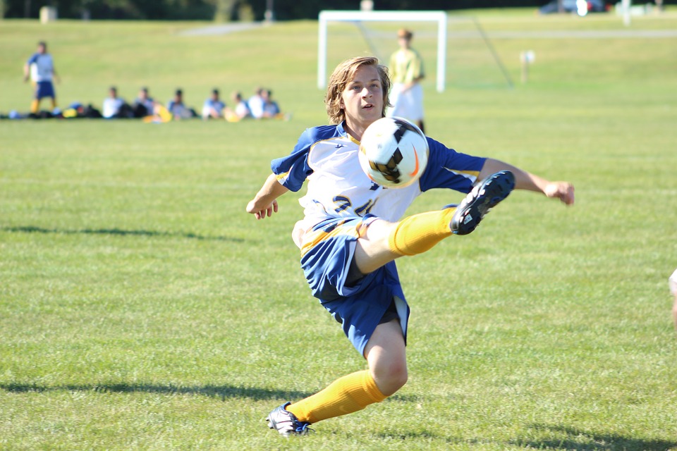 Chiropractic treatment for youth sports injuries